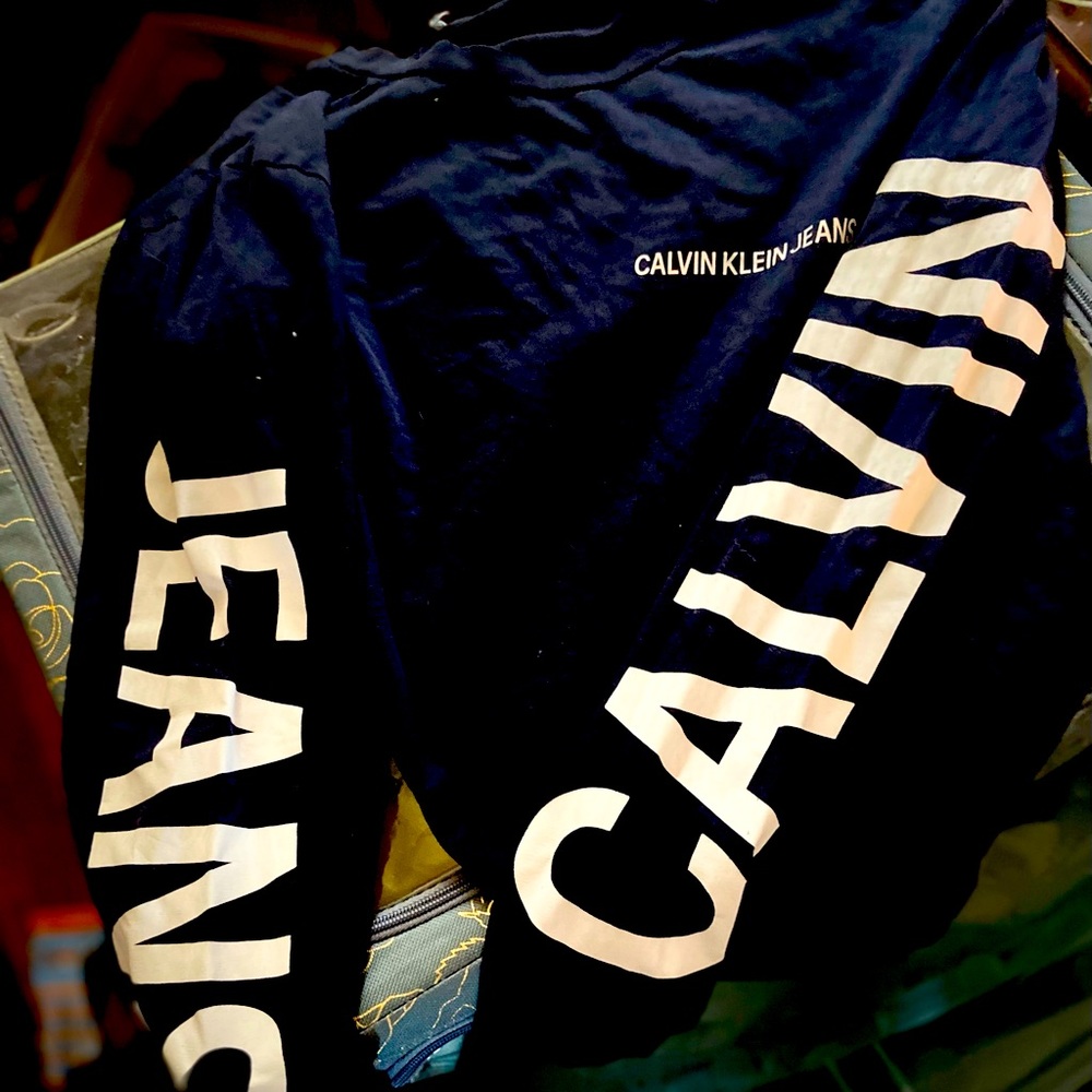 Calvin Klein Long Sleeved T-Shirt